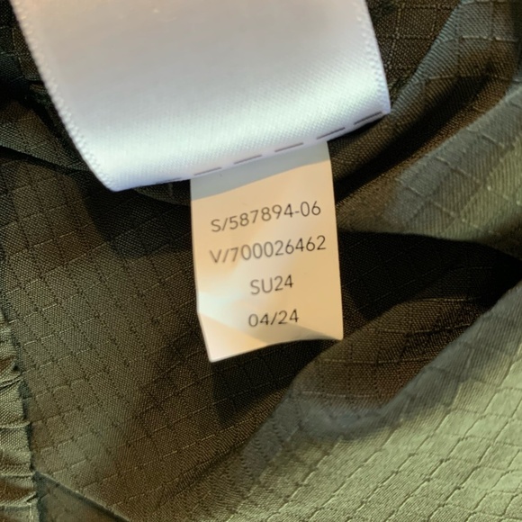 Athleta olive green 'Boundless Popover' jacket - Picture 11 of 11